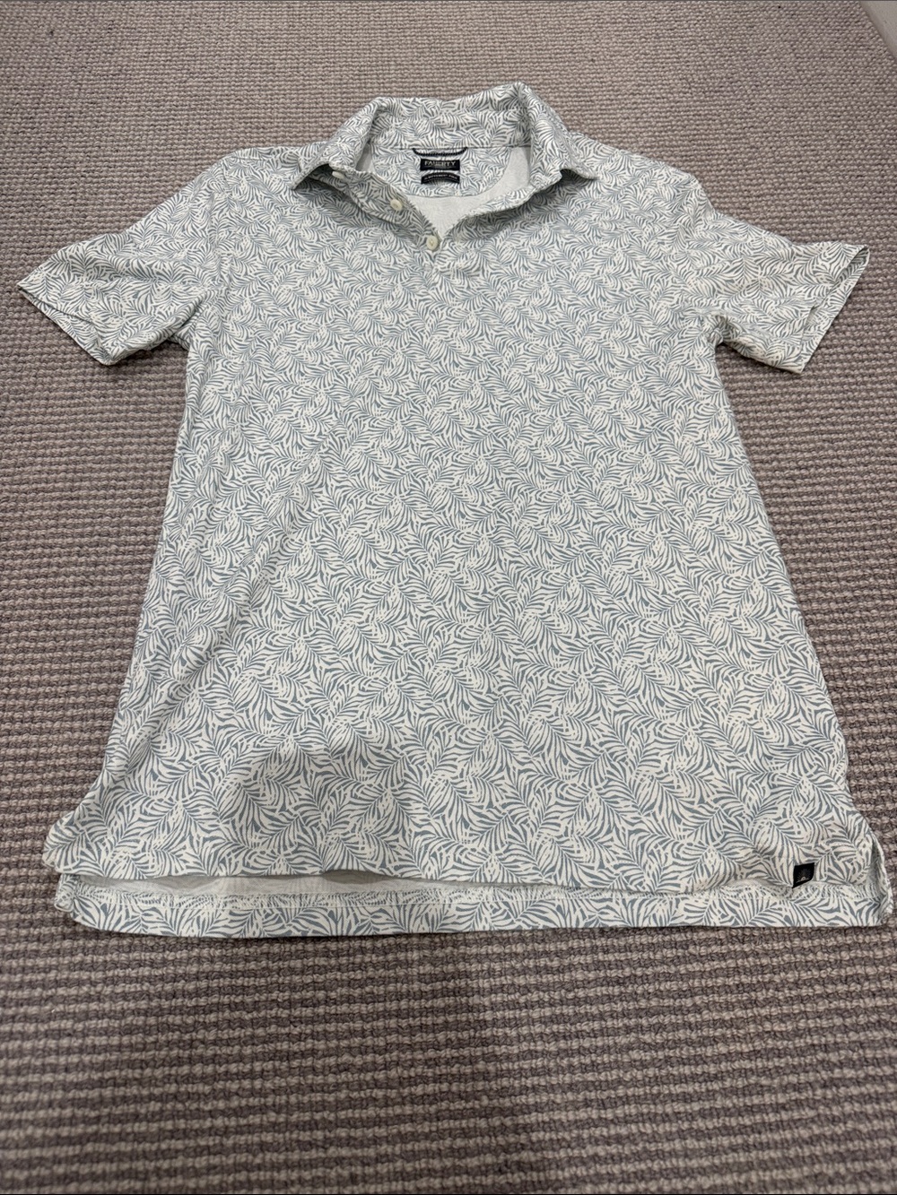 Faherty Leaf-Print Polo in White and Light Green